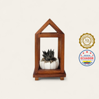 Porta macetero artesanal en forma de casa pequeña | Hecho a mano en Ecuador