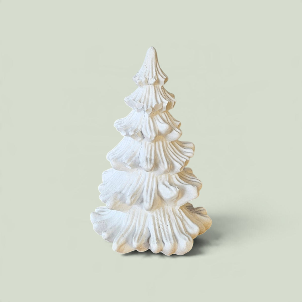 Pino Navideño con Ramas en Relieve para Pintar