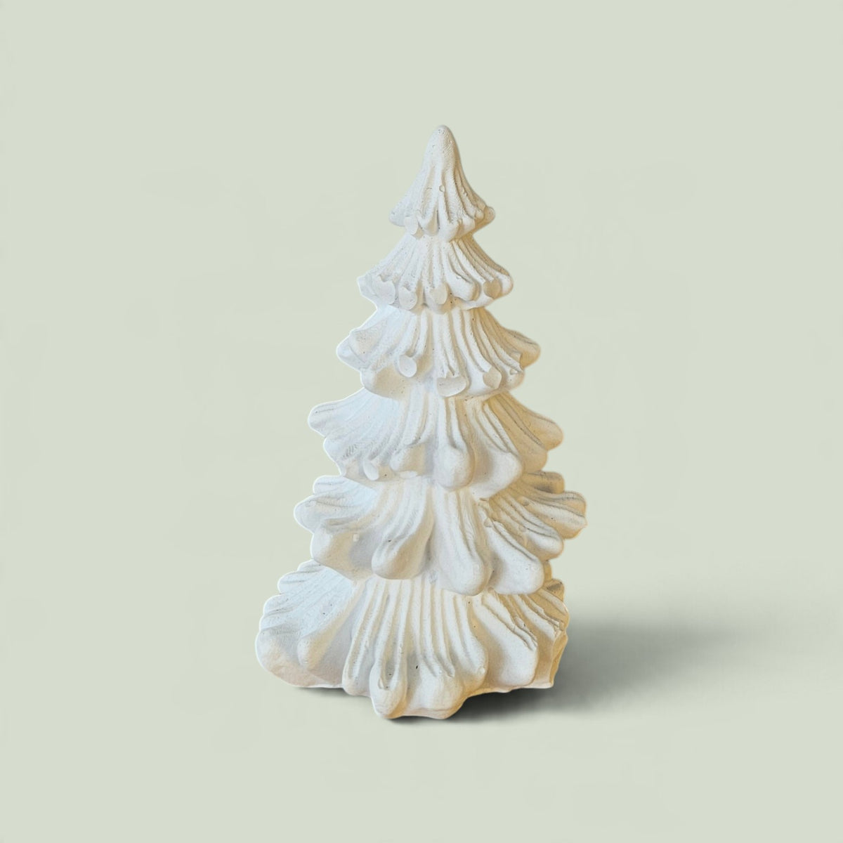 Pino Navideño con Ramas en Relieve para Pintar